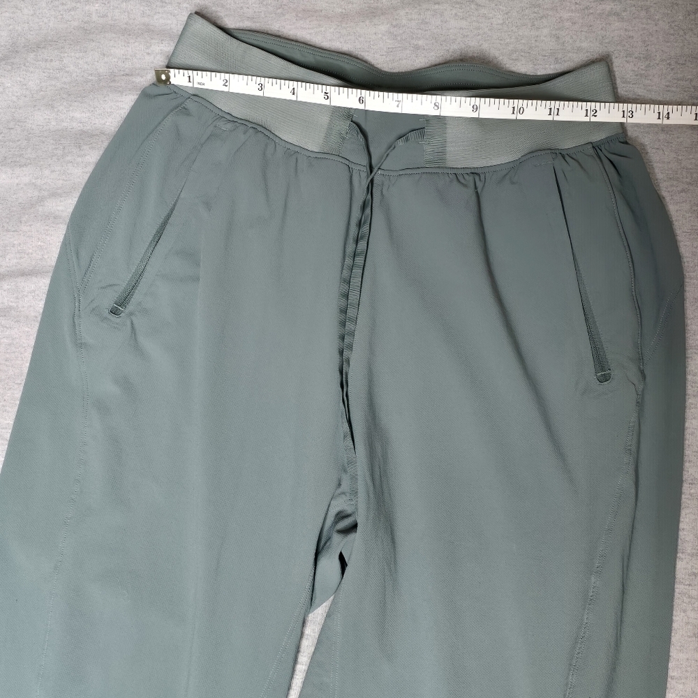Lululemon License To Train Women's High-Rise Pant Size 4 - Picture 10 of 12
